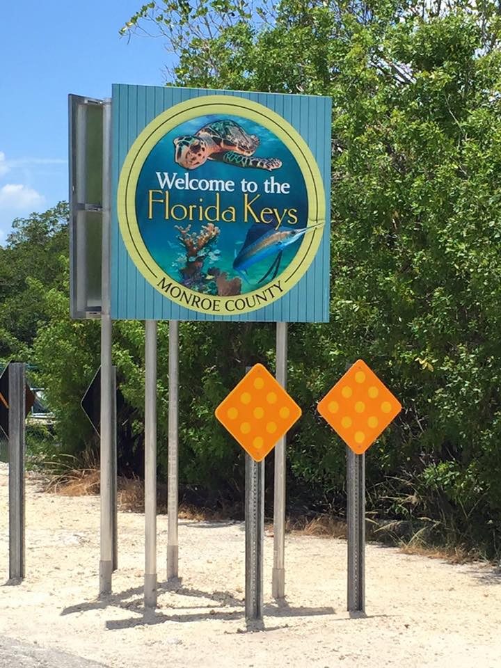 Round Welcome to the Florida Keys, Monroe County sign
